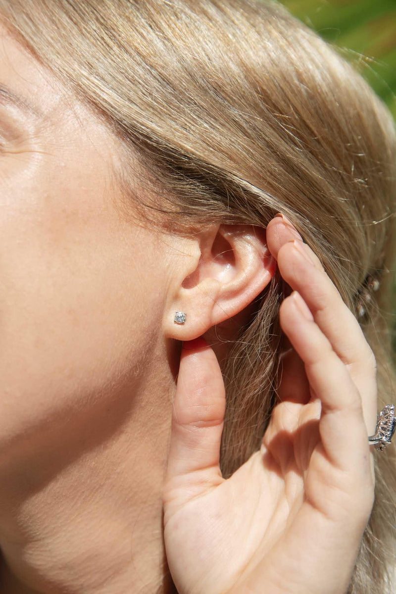 Jenna 0.45 Carat Diamond Platinum Studs Earrings