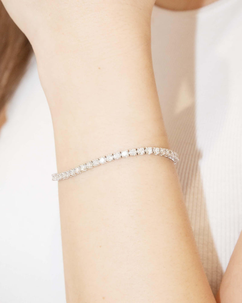 Jesse Contemporary 4.16 Carat Diamond Tennis Bracelet 18ct White Gold