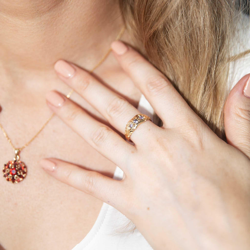 Julia 1990s Garnet Cluster Pendant & Chain 9ct Gold