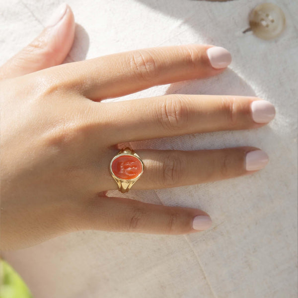 Antique Victorian Orange Carnelian Intaglio Ring 18 Carat Gold