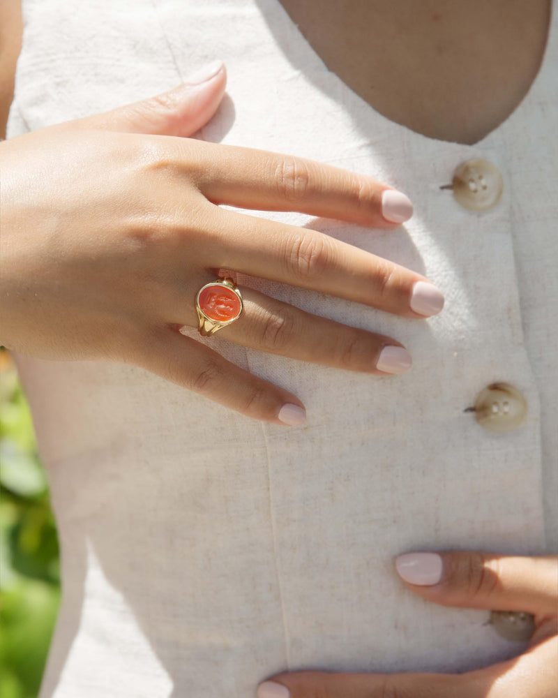 Antique Victorian Orange Carnelian Intaglio Ring 18 Carat Gold