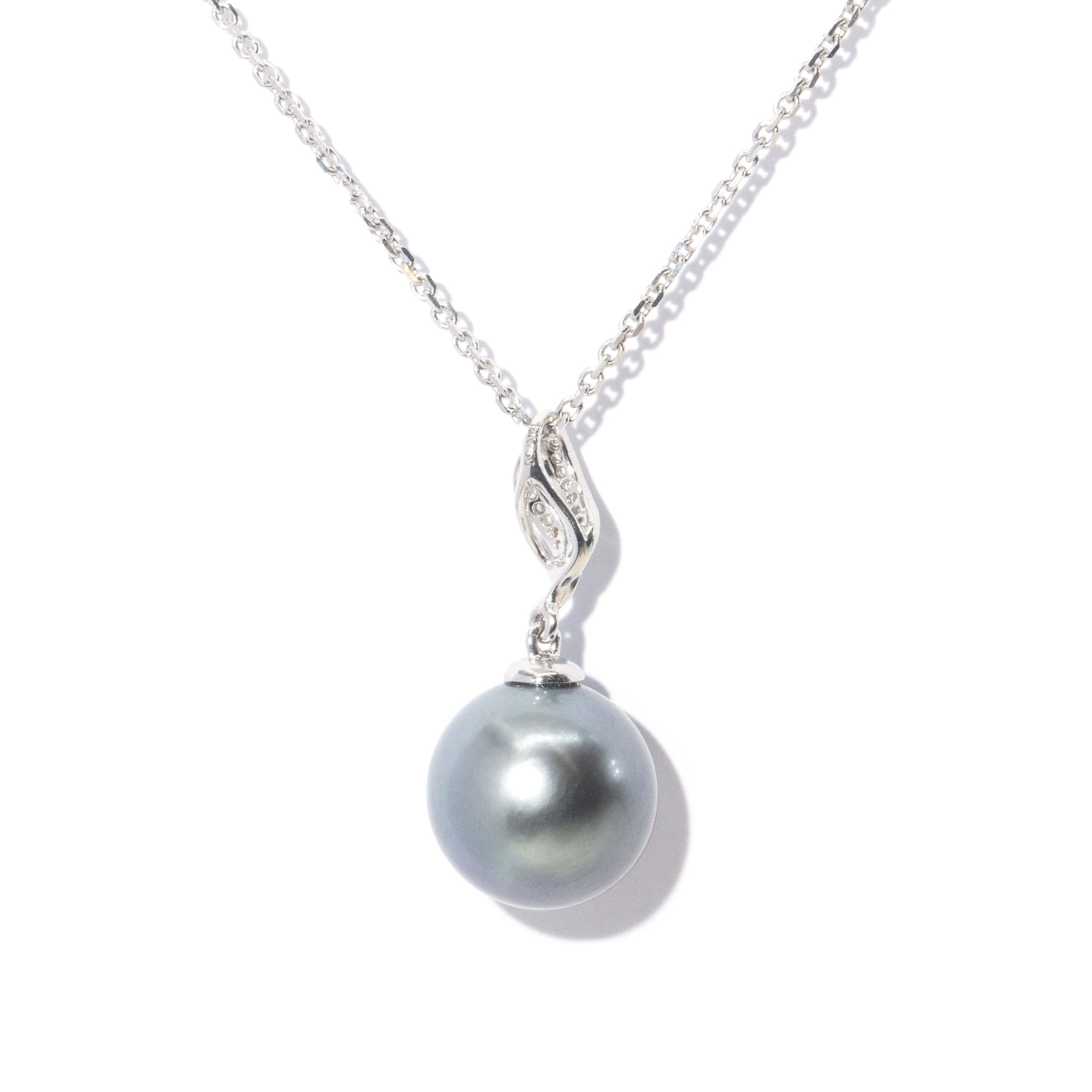 Contemporary Tahitian Pearl & Diamond Pendant & Chain 18 Carat White Gold