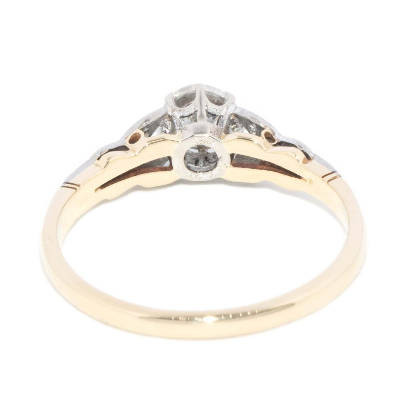Contemporary Diamond Leaf Style Ring 18 Carat Yellow & White Gold