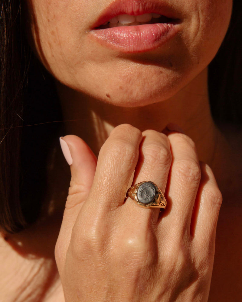 Kailany 1989 Roman Hematite Signet Ring 9ct Gold Rings Imperial Jewellery 
