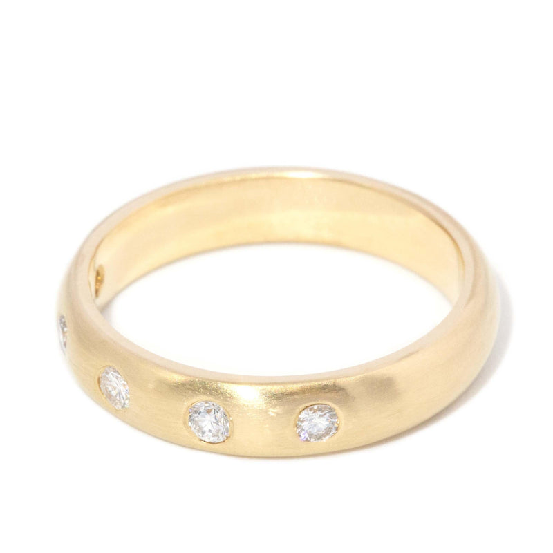 Contemporary Circa 2000s Hammer Set Diamond Matte Band 18 Carat Gold