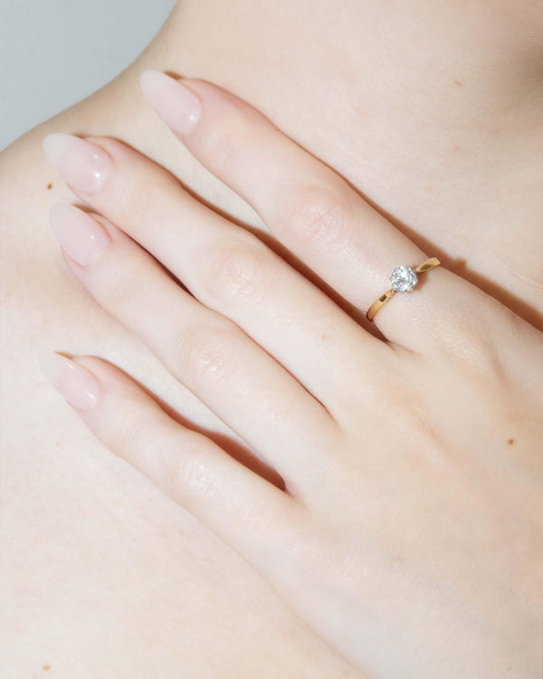 Vintage Circa 1950s Diamond Solitaire Ring 18 Carat Gold