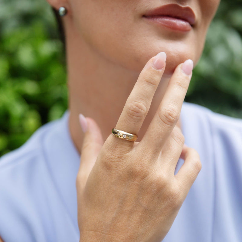 Vintage Circa 1990s Hammer Set Diamond Ring 9 Carat Yellow Gold