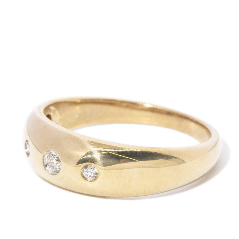 Vintage Circa 1990s Hammer Set Diamond Ring 9 Carat Yellow Gold