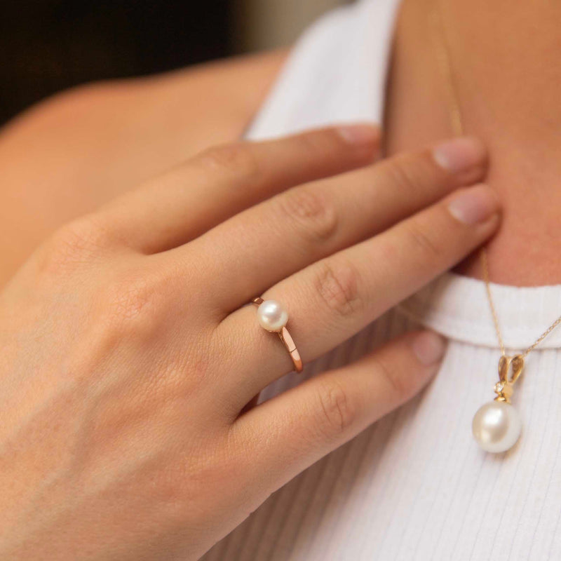 Kynlee 1980s Round Pearl Ring 9ct Rose Gold Rings Imperial Jewellery 
