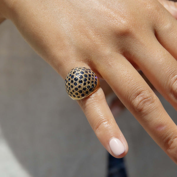 Vintage Circa 1980s Sapphire Cluster Ring 18 Carat Gold