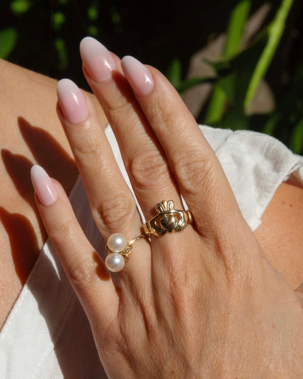 Lux Vintage Circa 1980 Akoya Pearl Toi Et Moi Leaf Bypass Ring 14ct Yellow Gold Rings Imperial Jewellery 