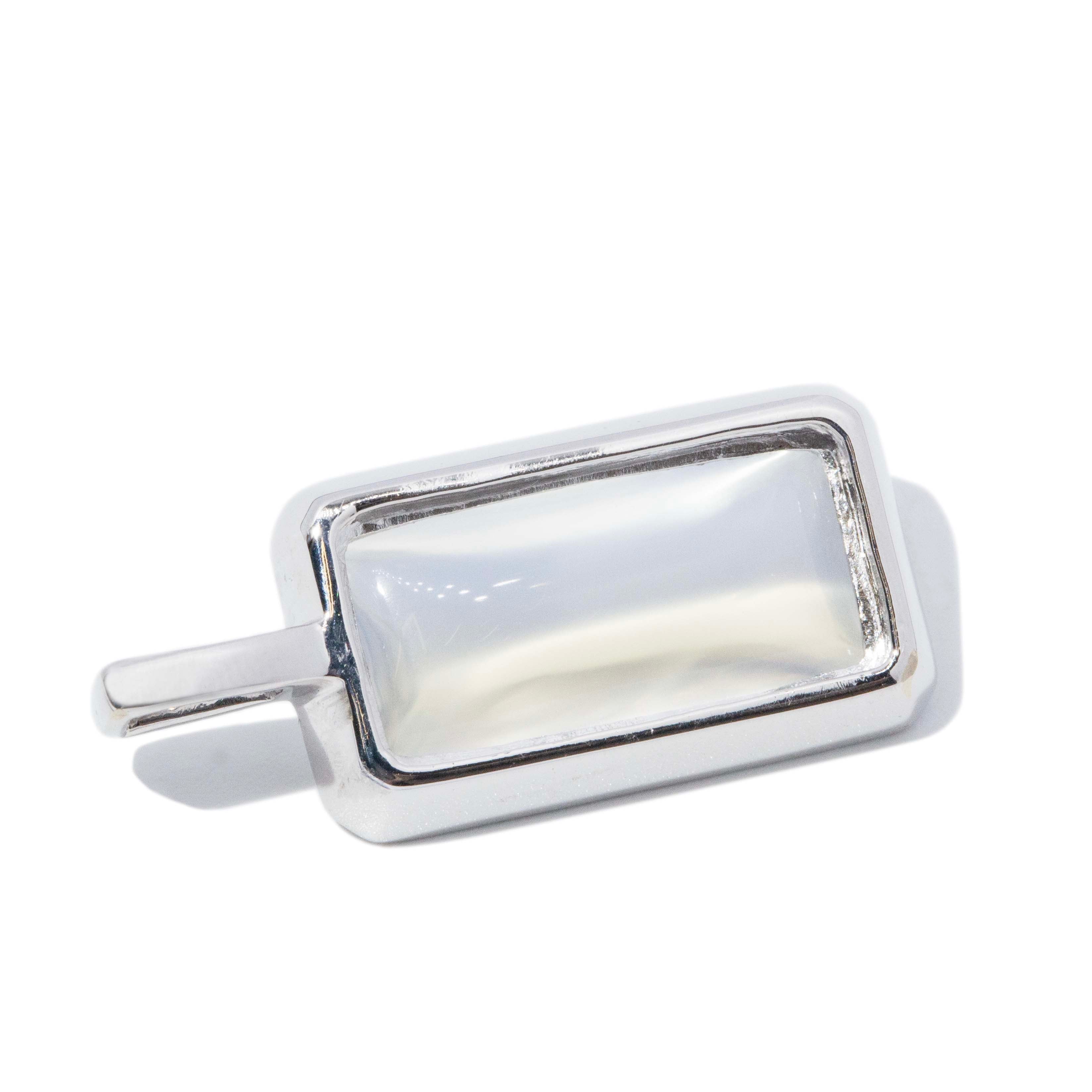 Mai 1960s Moonstone Diamond Pendant 18ct White Gold Pendants/Necklaces Imperial Jewellery 