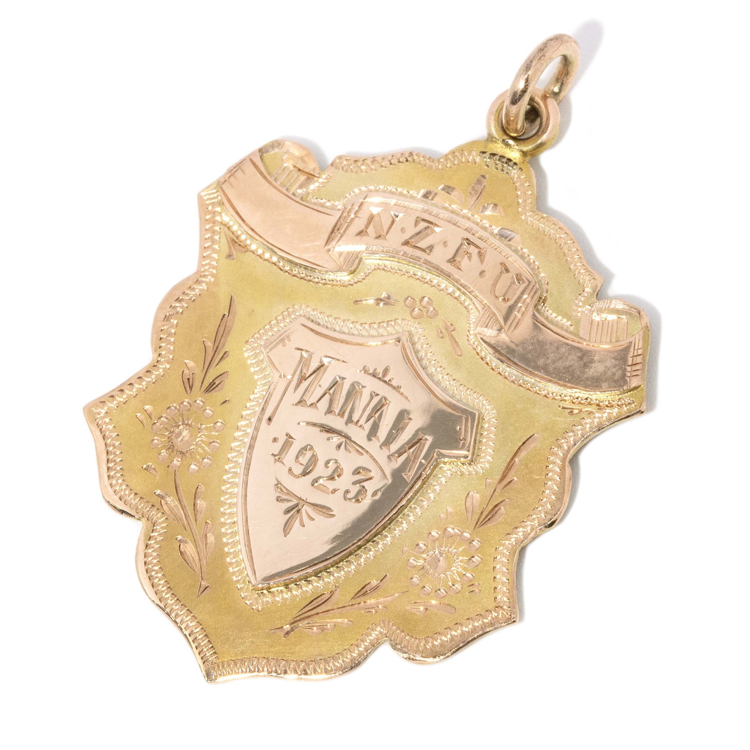Manaia 1923 Award Pendant 9ct Two Tone Gold Pendants/Necklaces Imperial Jewellery 