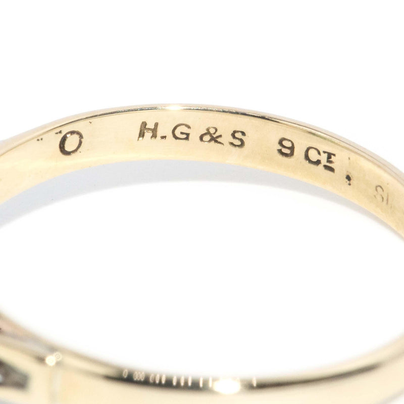 Vintage Circa 1970s Jade Ring 9 Carat Yellow Gold