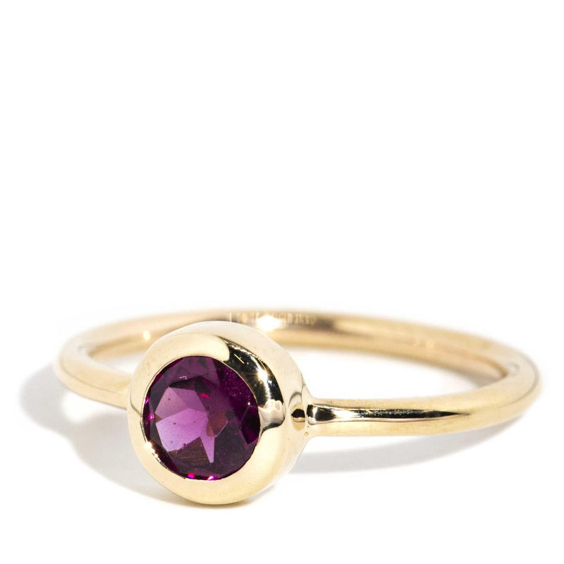 Contemporary Rubover Rhodolite Garnet Ring 9 Carat Yellow Gold