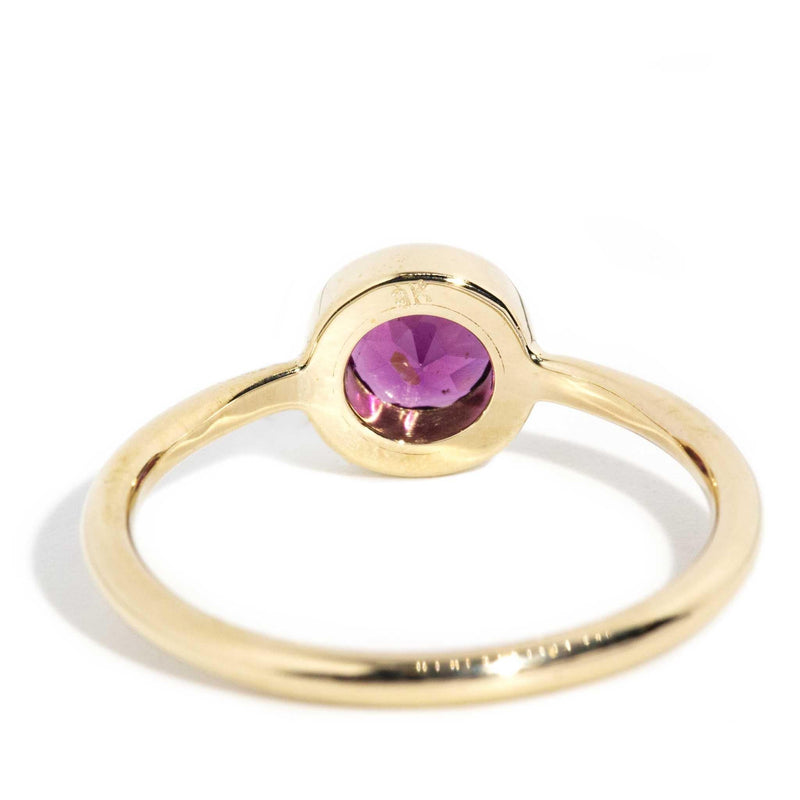 Contemporary Rubover Rhodolite Garnet Ring 9 Carat Yellow Gold