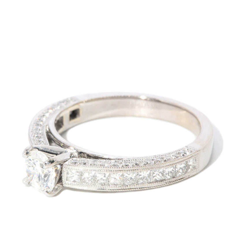 Contemporary 1.14 Carat Diamond Ring 18 Carat White Gold