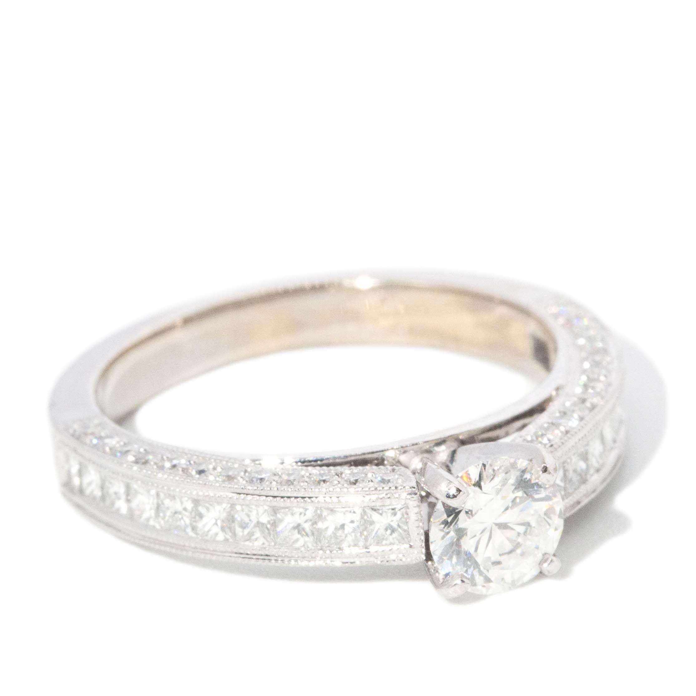 Contemporary 1.14 Carat Diamond Ring 18 Carat White Gold
