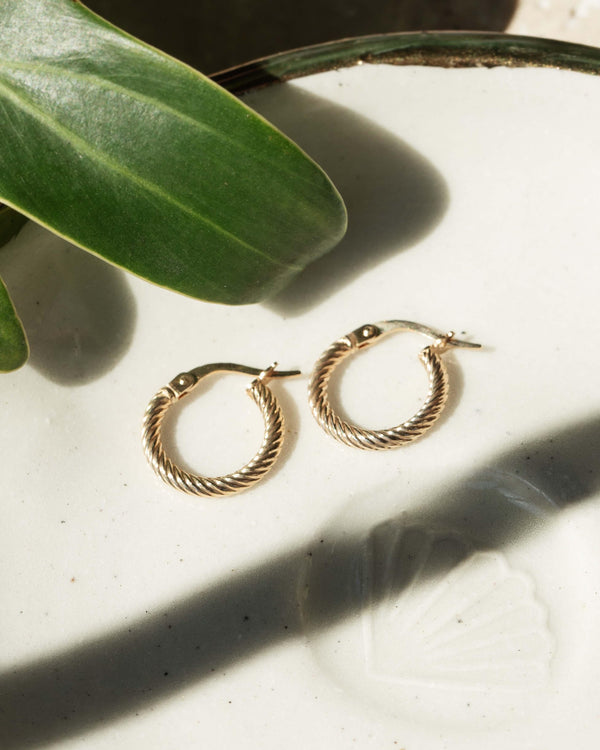 Vintage 1990s Three Quarter Twisted Hoop Earrings 9 Carat Gold