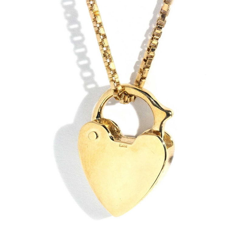 Vintage Circa Circa 1960s Padlock and Chain 9ct Yellow Gold
