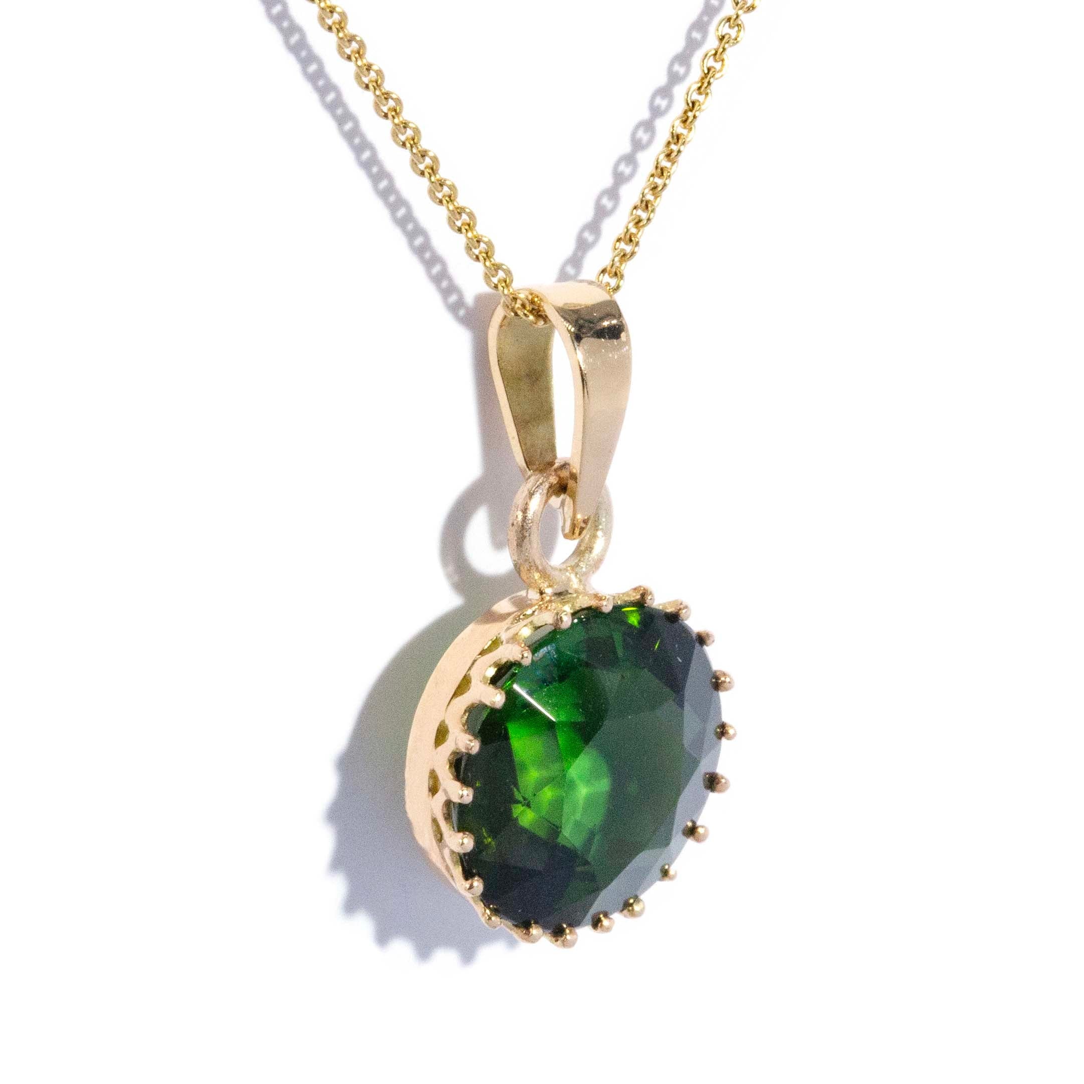 Mya 1960s Green Tourmaline Solitaire Pendant 9ct Gold Pendants/Necklaces Imperial Jewellery 