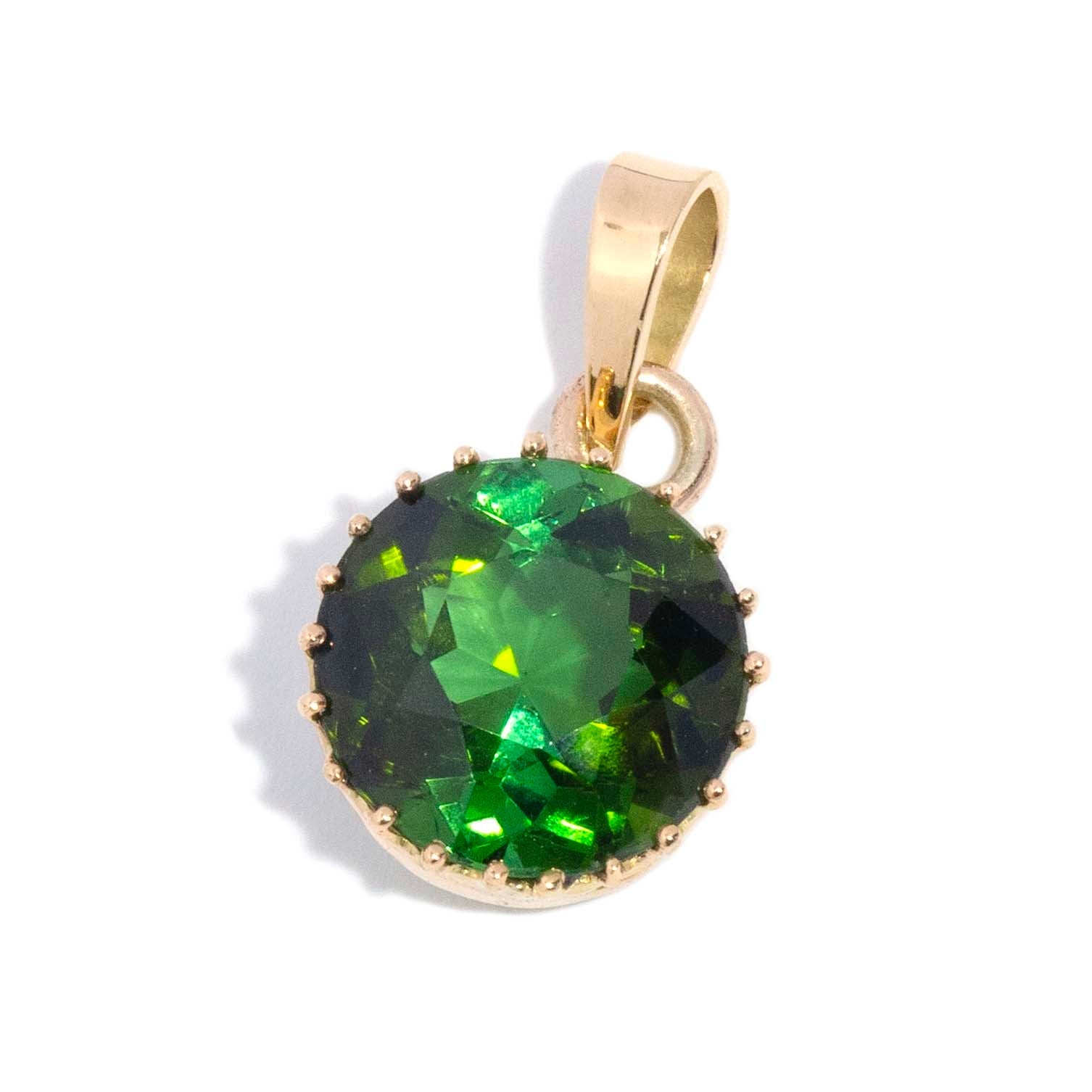 Mya 1960s Green Tourmaline Solitaire Pendant 9ct Gold Pendants/Necklaces Imperial Jewellery 
