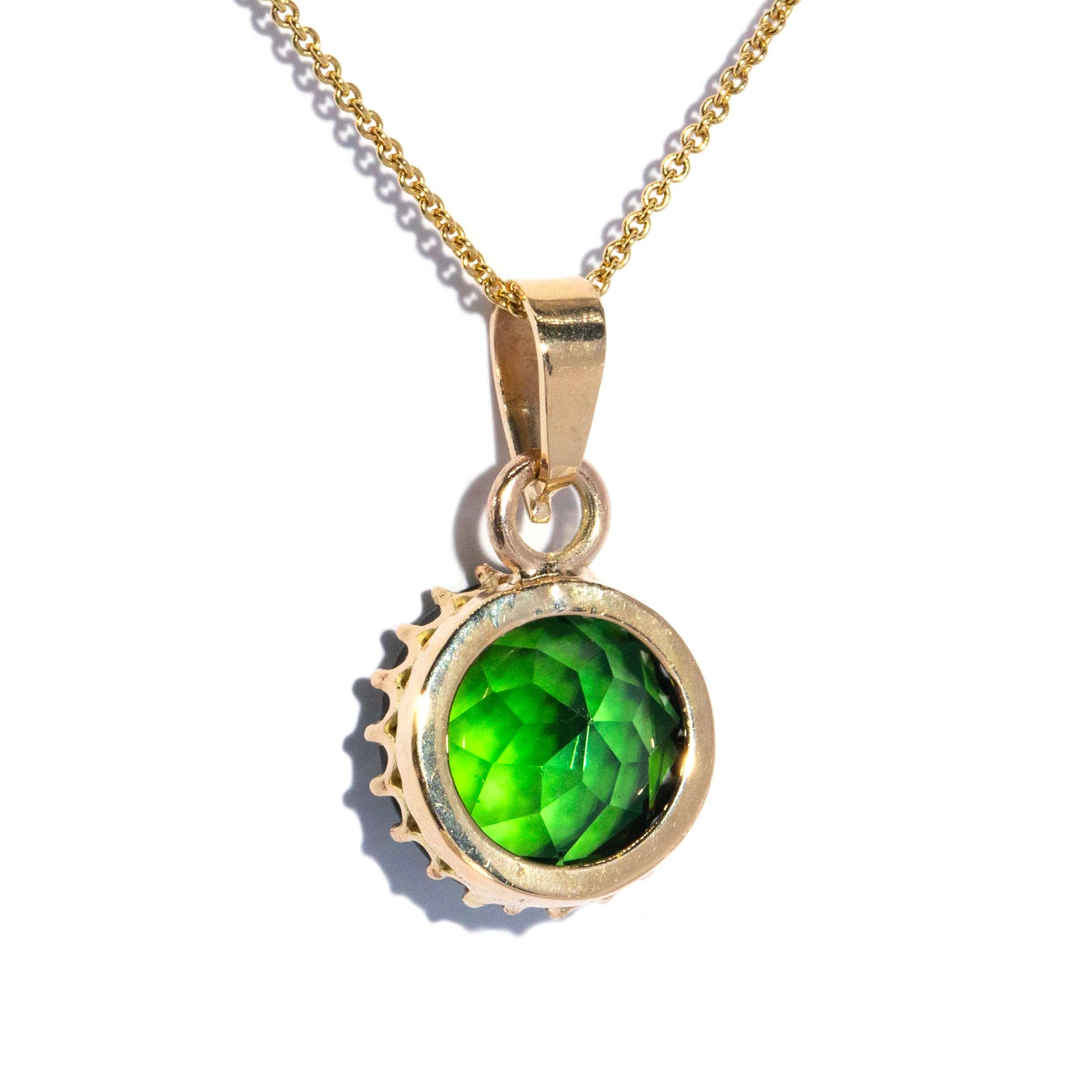 Mya 1960s Green Tourmaline Solitaire Pendant 9ct Gold Pendants/Necklaces Imperial Jewellery 