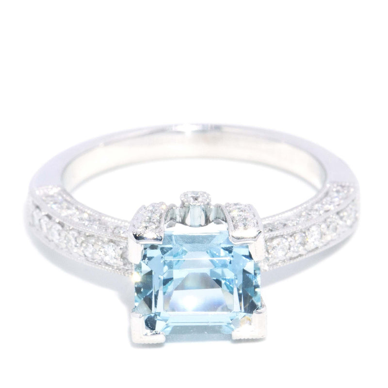 Vintage Circa 1990s Aquamarine & Diamond Ring 14 Carat White Gold