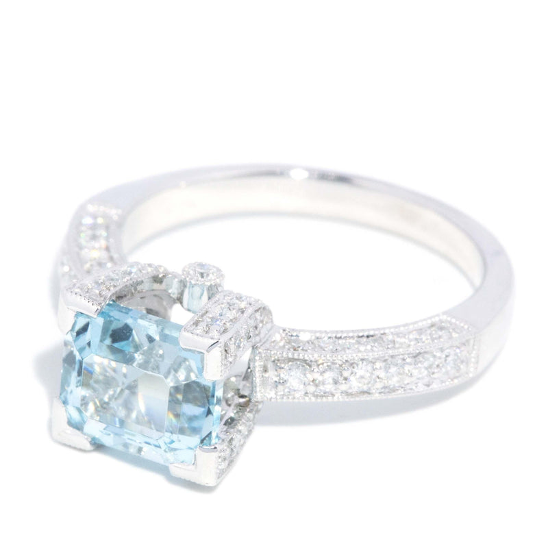 Vintage Circa 1990s Aquamarine & Diamond Ring 14 Carat White Gold