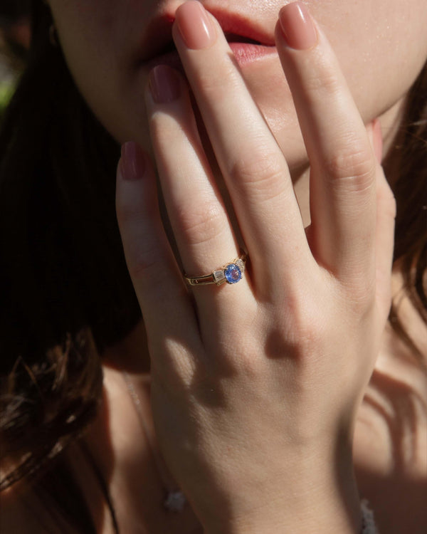 Vintage Circa 1990s Blue Oval Sapphire Diamond Ring 9 Carat Gold