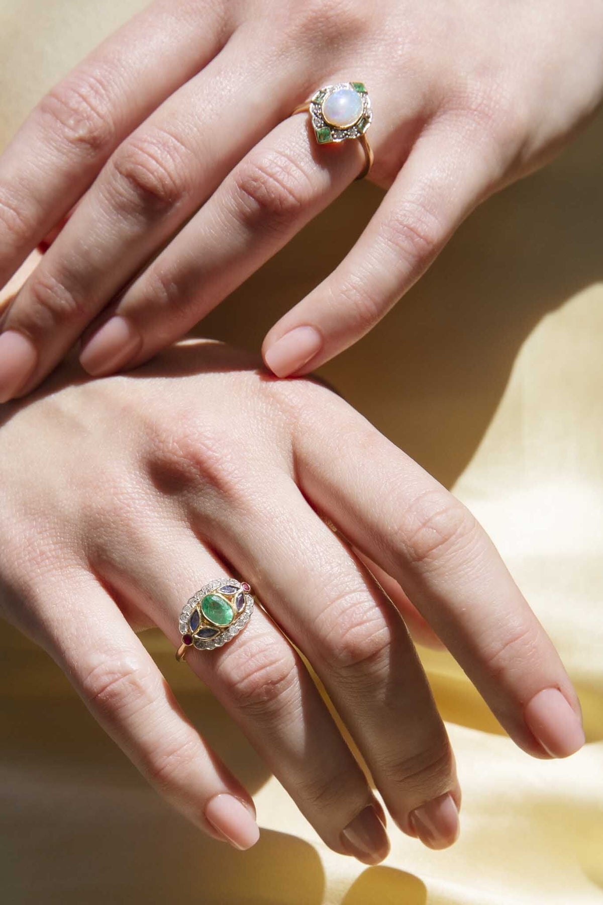 9 carat gold emerald ring hotsell