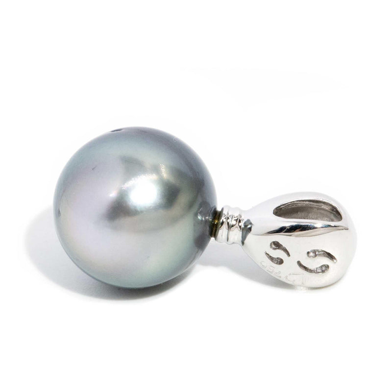 Nebula Contemporary Tahitian Pearl Pendant 18ct