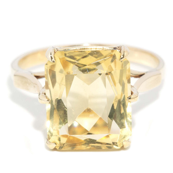 Vintage Circa 1970s Citrine Ring 14 Carat Yellow Gold