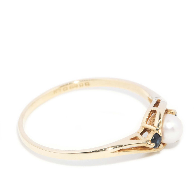 Vintage Circa 1980s Freshwater Pearl & Sapphire Ring 9 Carat Gold