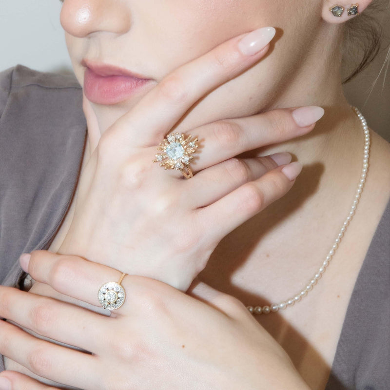 Vintage Circa 1970s Aquamarine & Diamond Ring 9 Carat Gold