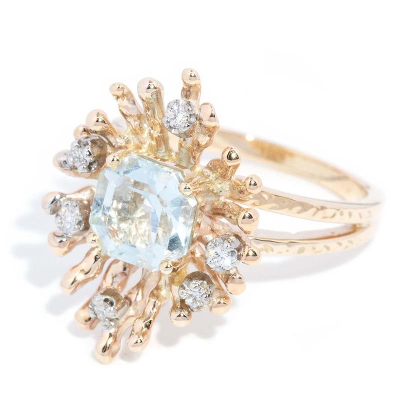 Vintage Circa 1970s Aquamarine & Diamond Ring 9 Carat Gold