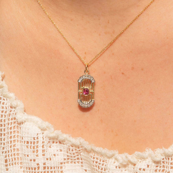 Novalee 1980s Rhodolite & Diamond Pendant 14ct Gold