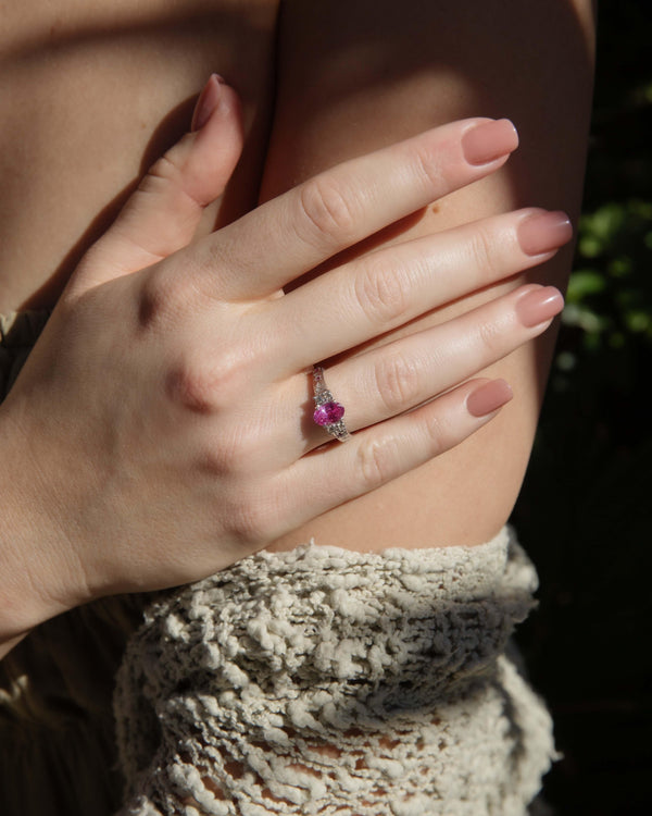Vintage Circa 1980s Pink Sapphire & Diamond Ring 18 Carat White Gold