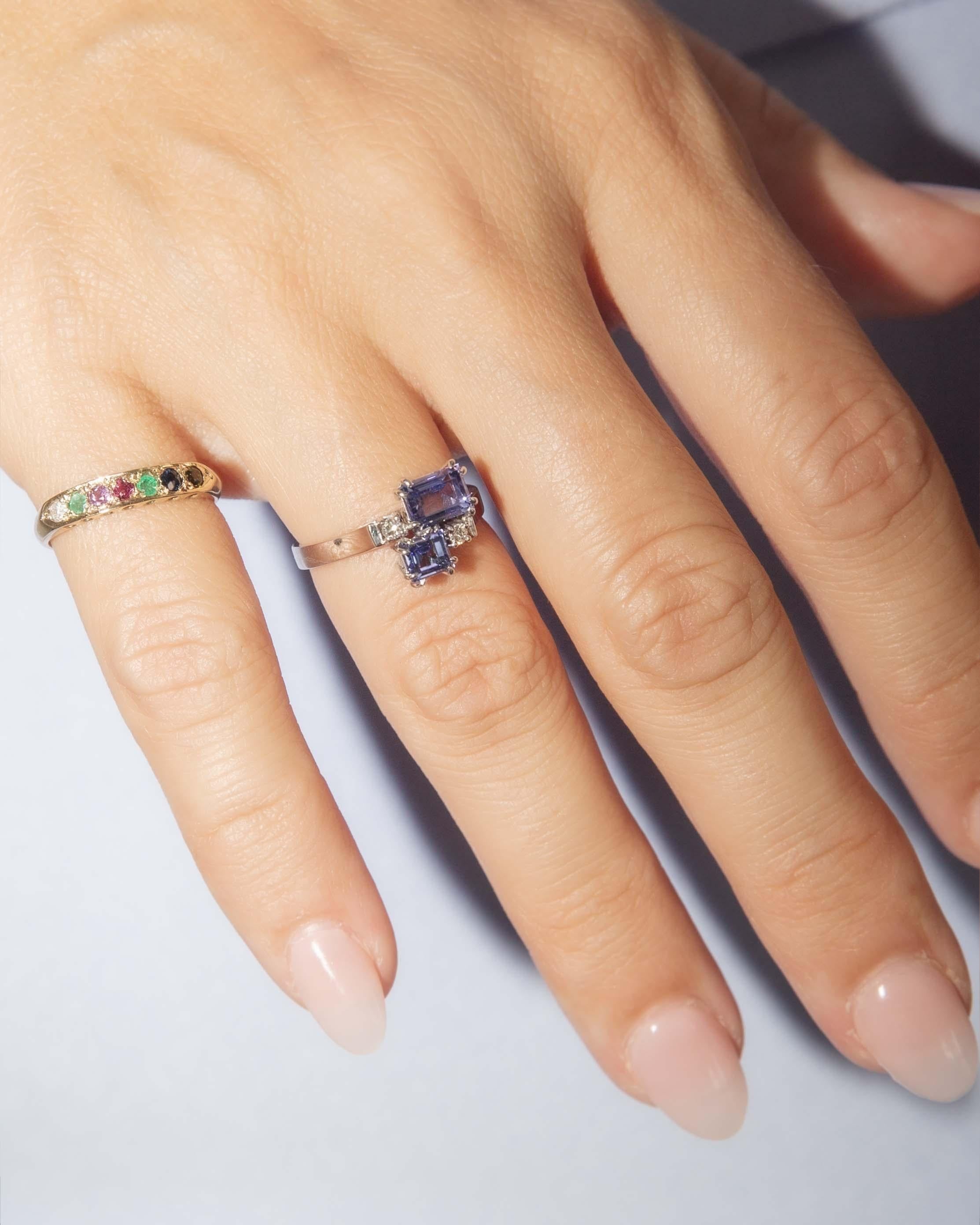 Vintage Circa 1970s DEAREST Gemstone Ring 9 Carat Yellow Gold