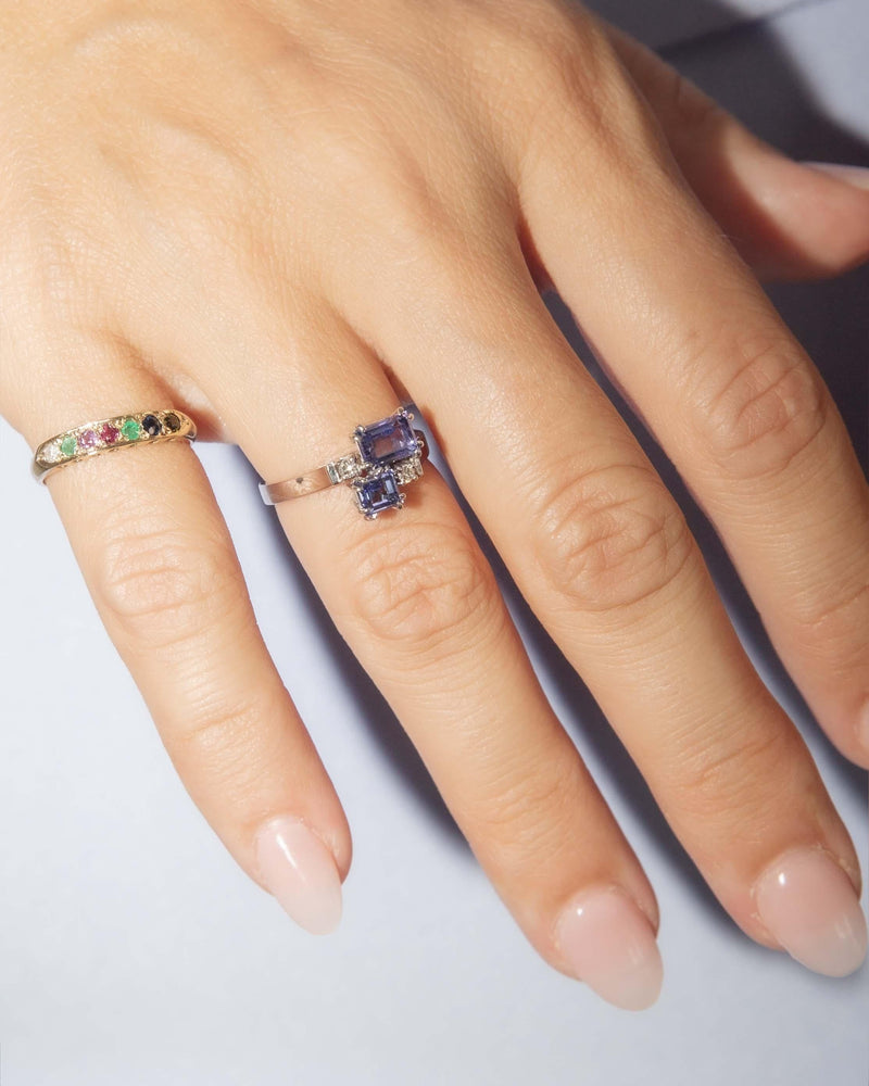 Vintage Circa 1970s DEAREST Gemstone Ring 9 Carat Yellow Gold