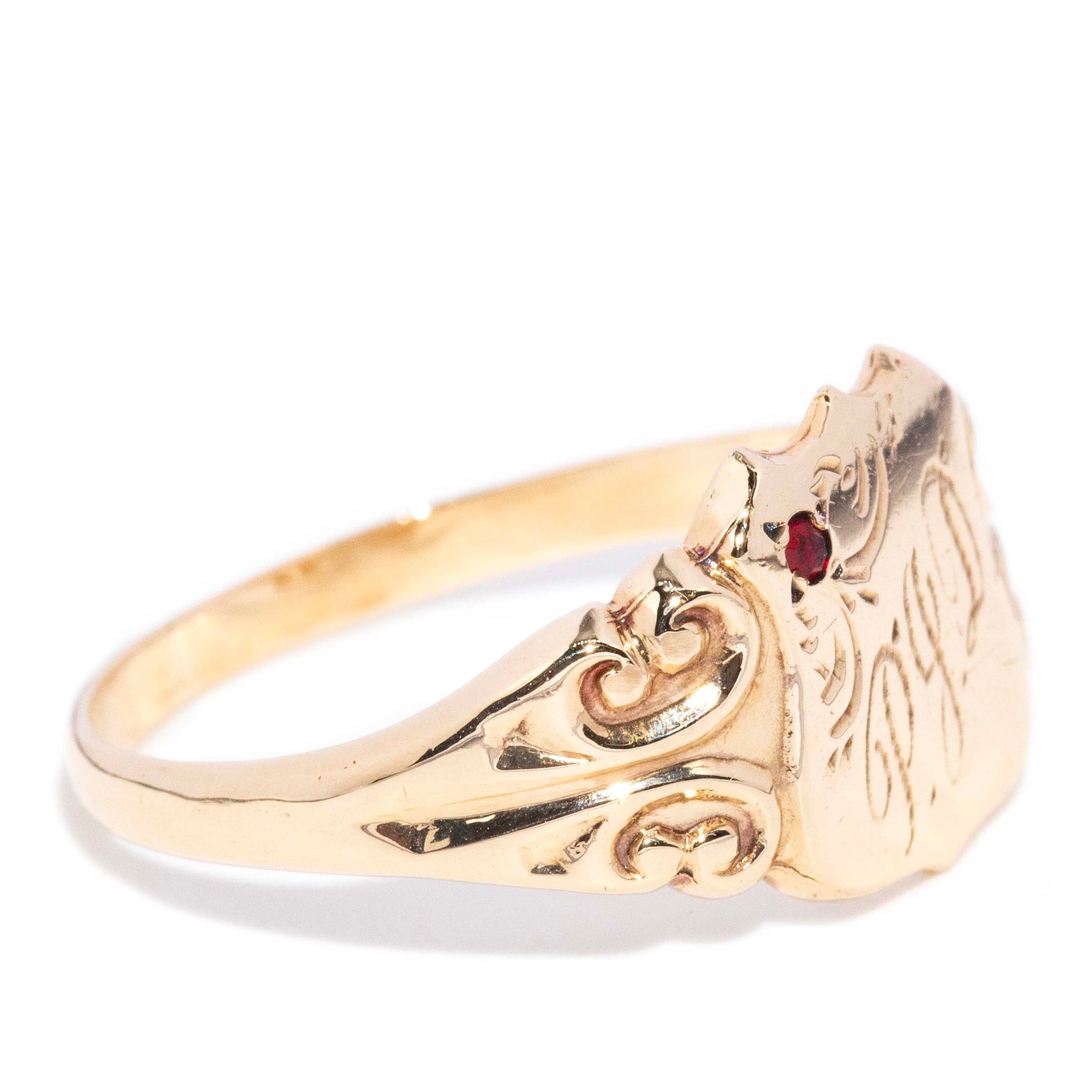 Prima 1980s Engraved Monogram Shield Signet Ring 9ct Gold Rings Imperial Jewellery 