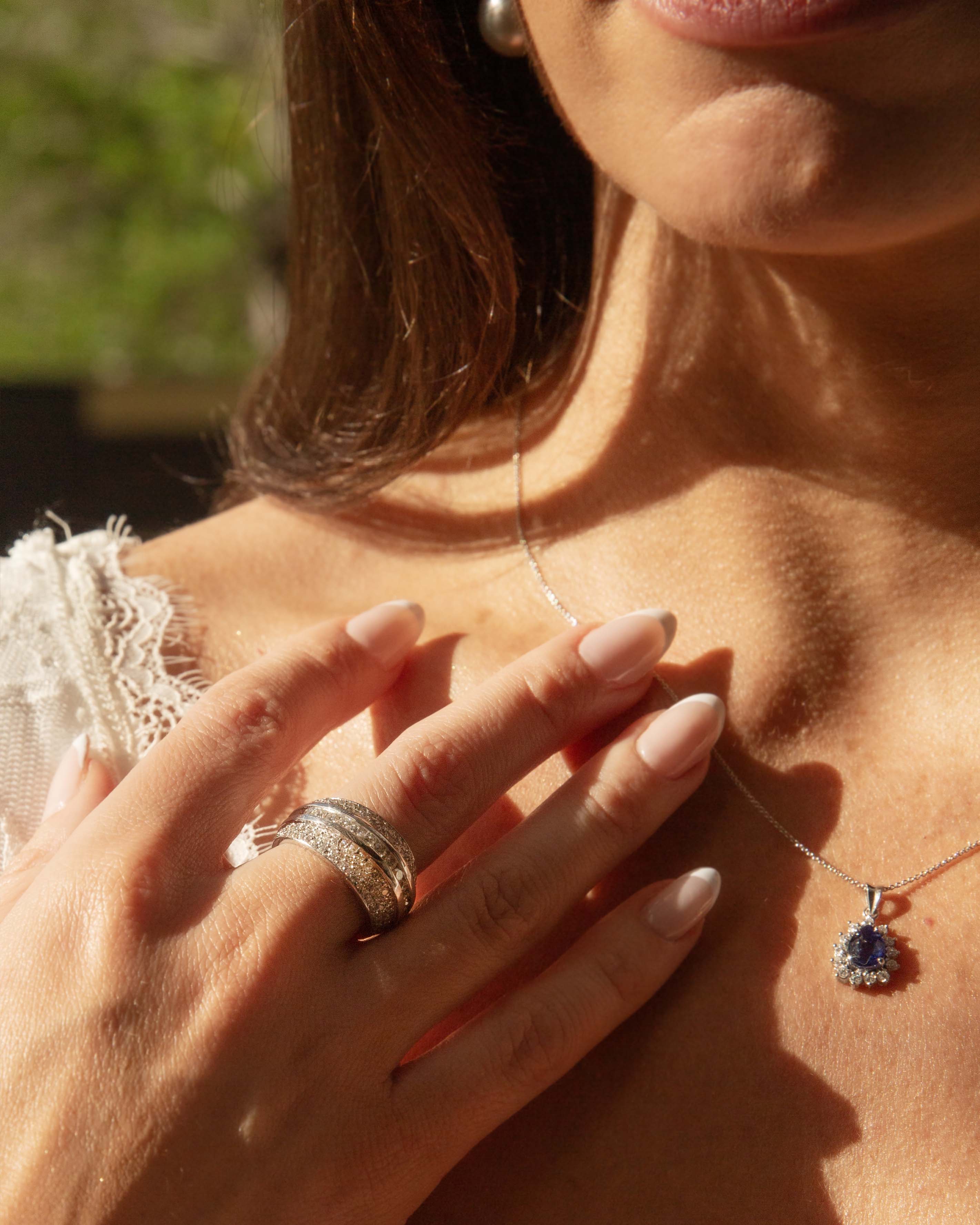 Rennie 1980s Pear Cut Sapphire Pendant 14ct White Gold Pendants/Necklaces Imperial Jewellery 