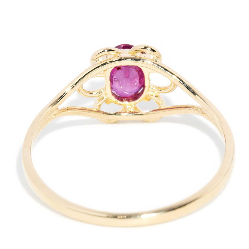 Riya 1990s Flower Oval Ruby Ring 14ct Gold