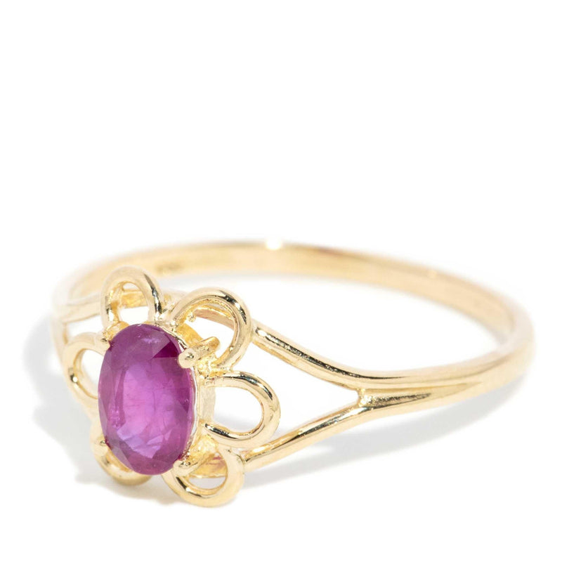 Riya 1990s Flower Oval Ruby Ring 14ct Gold