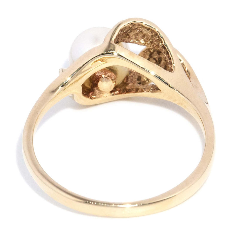 Vintage Circa 1980s Pearl Leaf Ring 10 Carat Gold