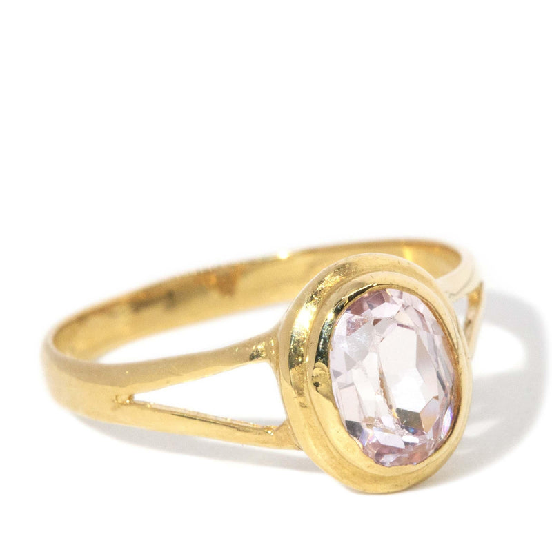 Vintage Circa 1980s Light Pink Sapphire Ring 18 Carat Yellow Gold