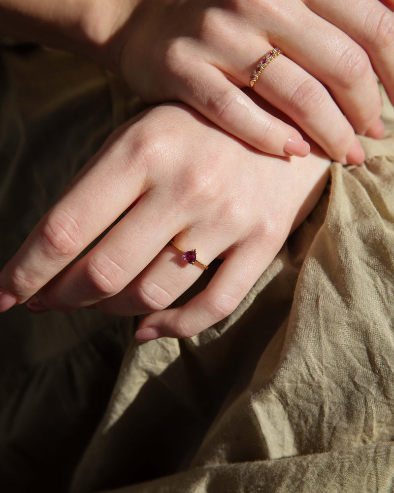 Vintage Circa 1970s Deep Pink Heart Ruby Ring 9 Carat Gold