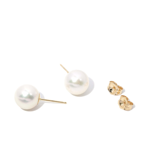 Vintage Circa 1980s Akoya Pearl Stud Earrings 14 Carat Gold