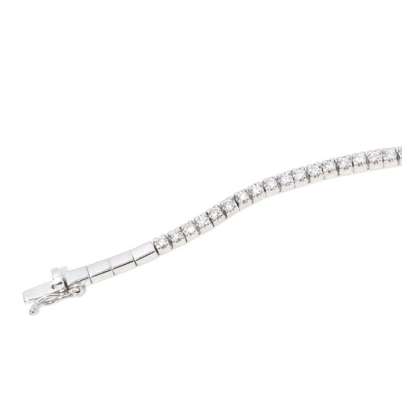 Contemporary Diamond Tennis Bracelet 18 Carat White Gold