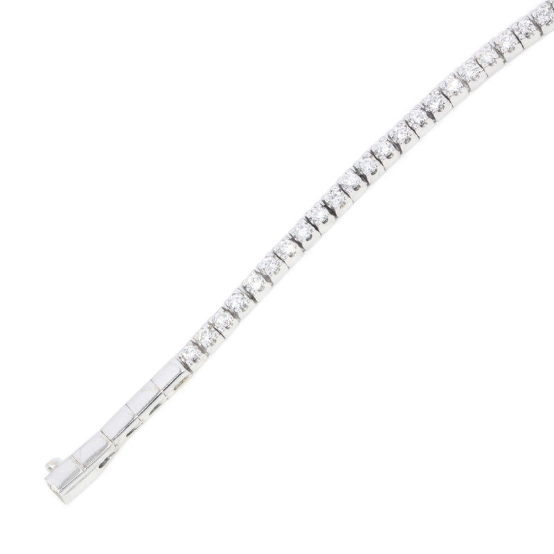 Contemporary Diamond Tennis Bracelet 18 Carat White Gold